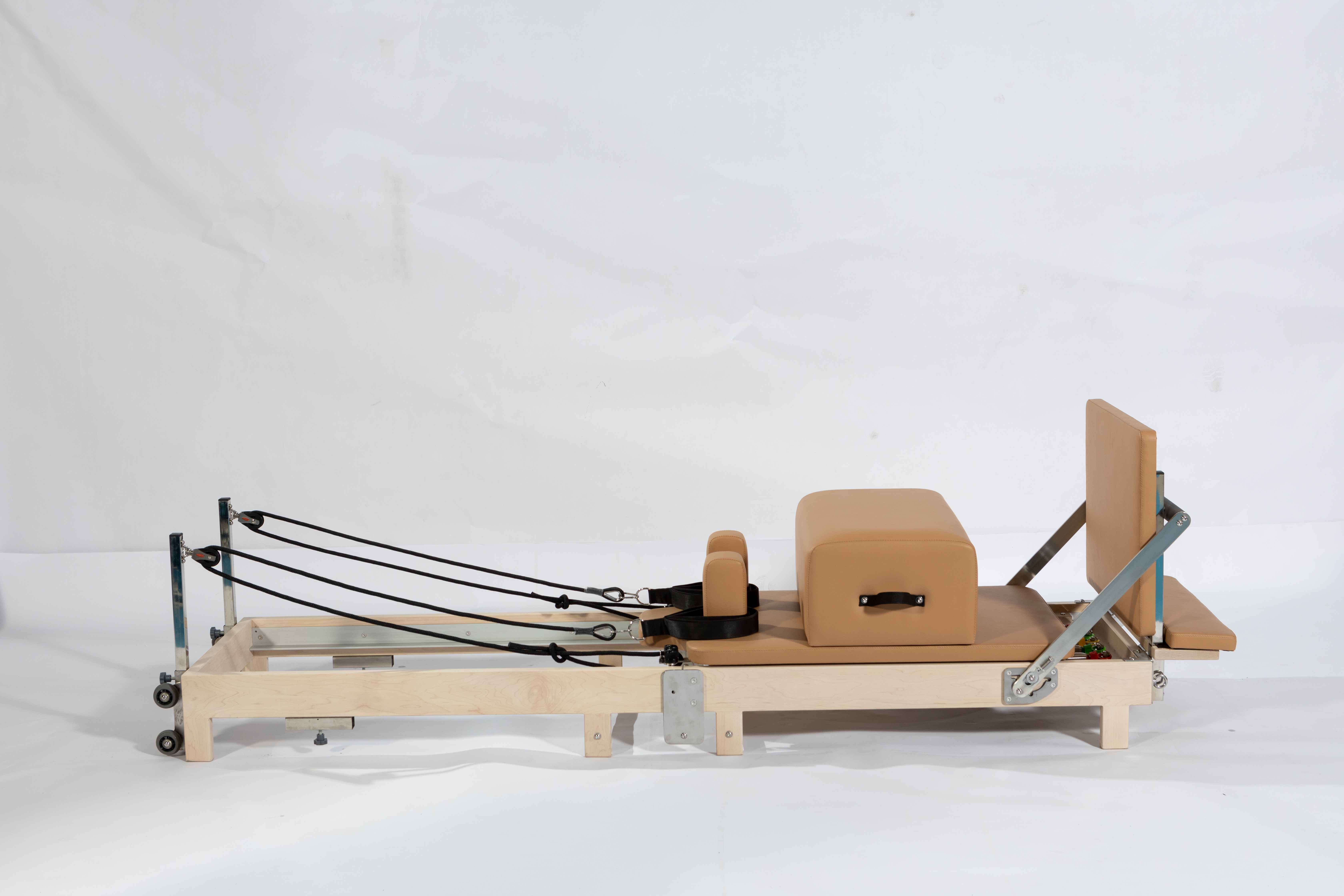 Maple Wood Pilates Reformer, A - Pilates & Yoga Unleashed Studio Tuckahoe avaliação e preço