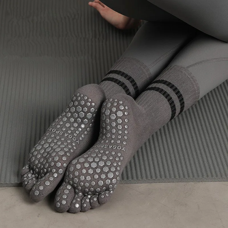 2 pairs of yoga socks, medium  - Pilates Yoga Sport avaliação e preço